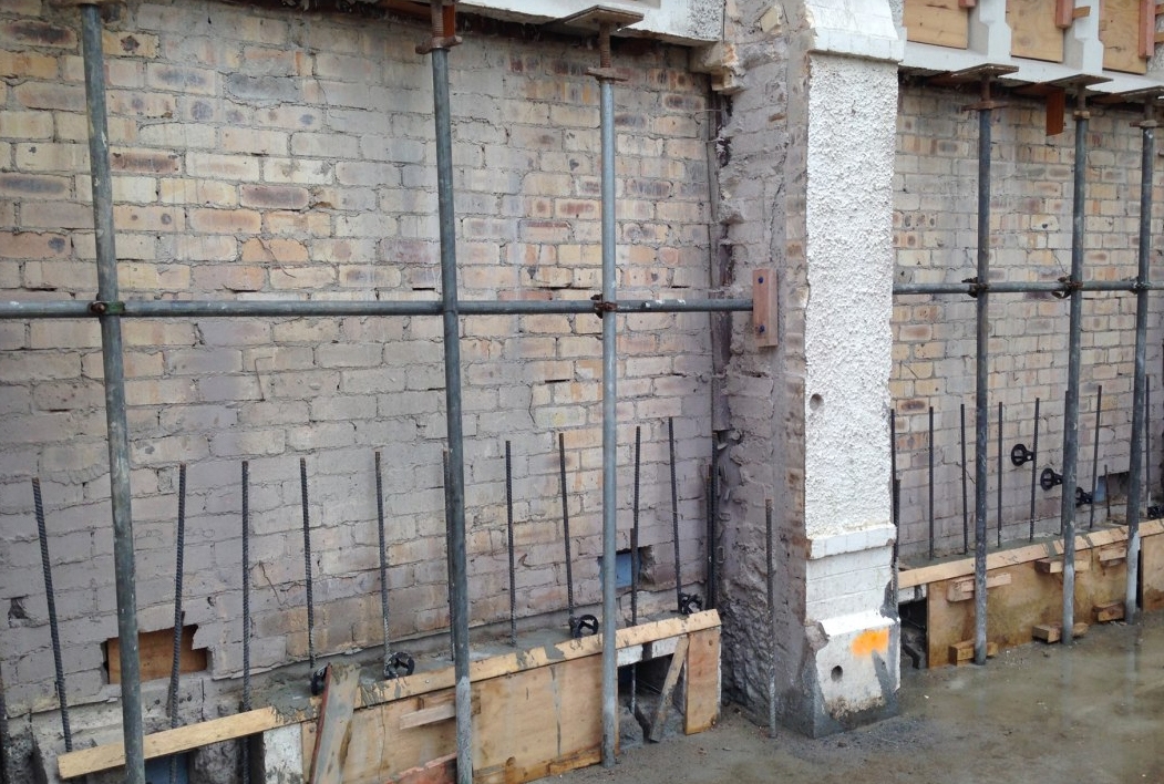 Lobell Earthquake Restoration and Strengthening - St Mary's Chapel Wall
