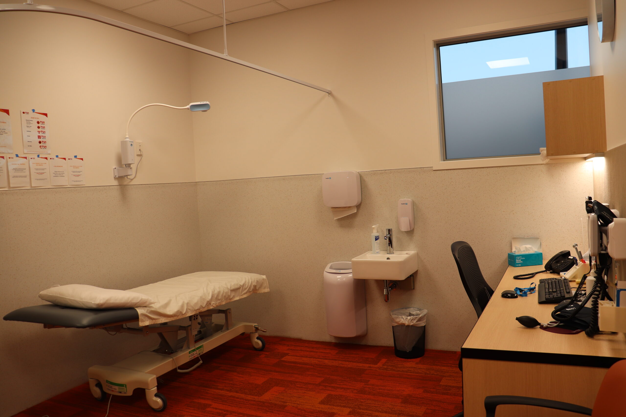Lobell Medical Construction - Tui health Center Room